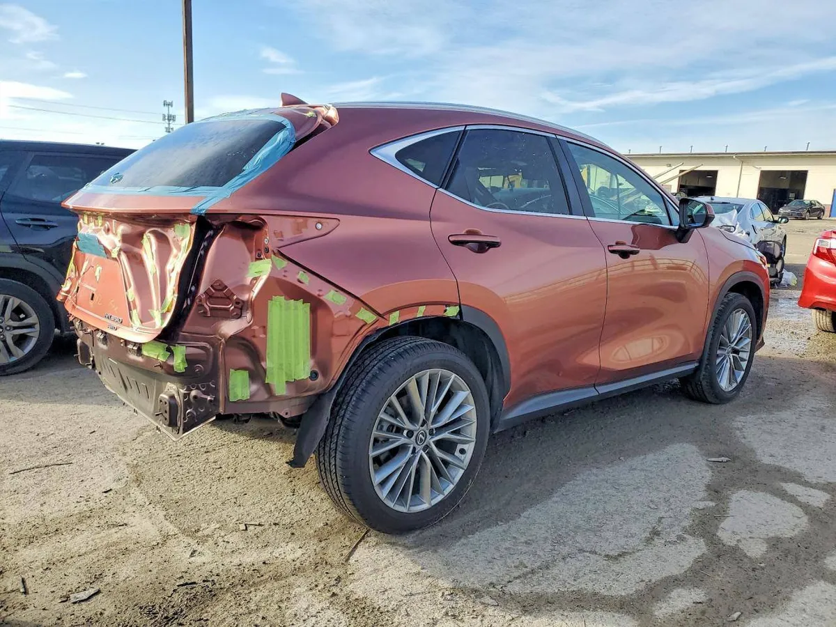 LEXUS NX LUXURY 2025
