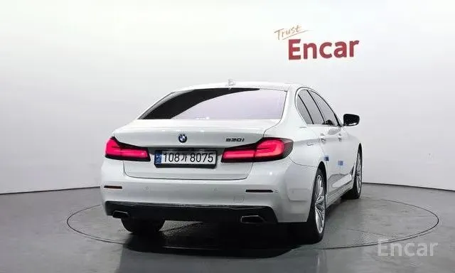 BMW 530I LUXURY 2022