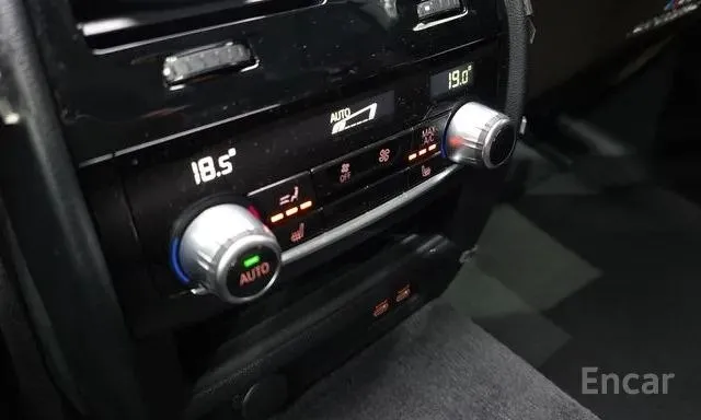 BMW 530I LUXURY 2022