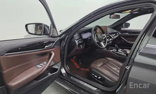 BMW 530I XDRIVE M-SPORT 2022