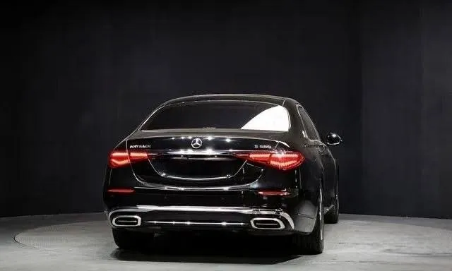 MERCEDES-BENZ MAYBACH S580 2022