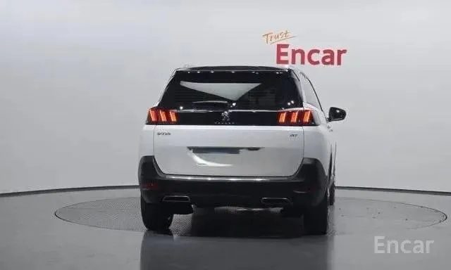 PEUGEOT 5008 GT-LINE 2022