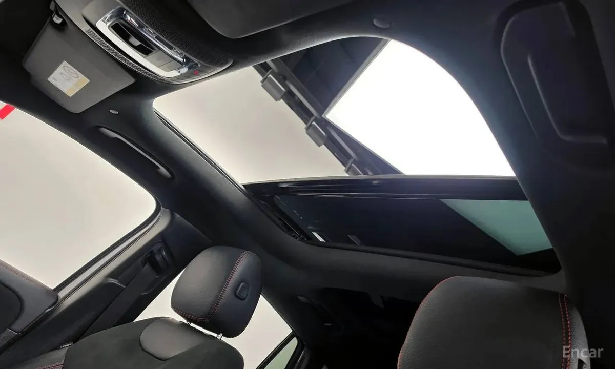 MERCEDES-BENZ GLA 250 4MATIC 2022