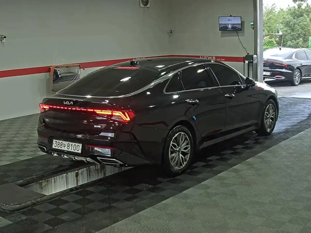 KIA K5 HYBRID 2023