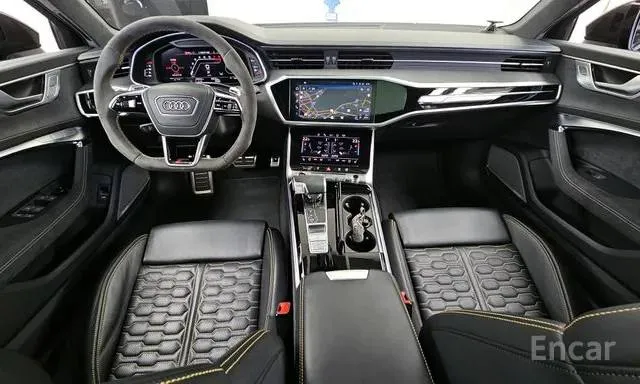 AUDI RS6 QUATTRO AVANT PERFORMANCE 2024