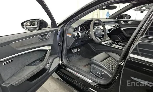 AUDI RS6 QUATTRO AVANT PERFORMANCE 2024