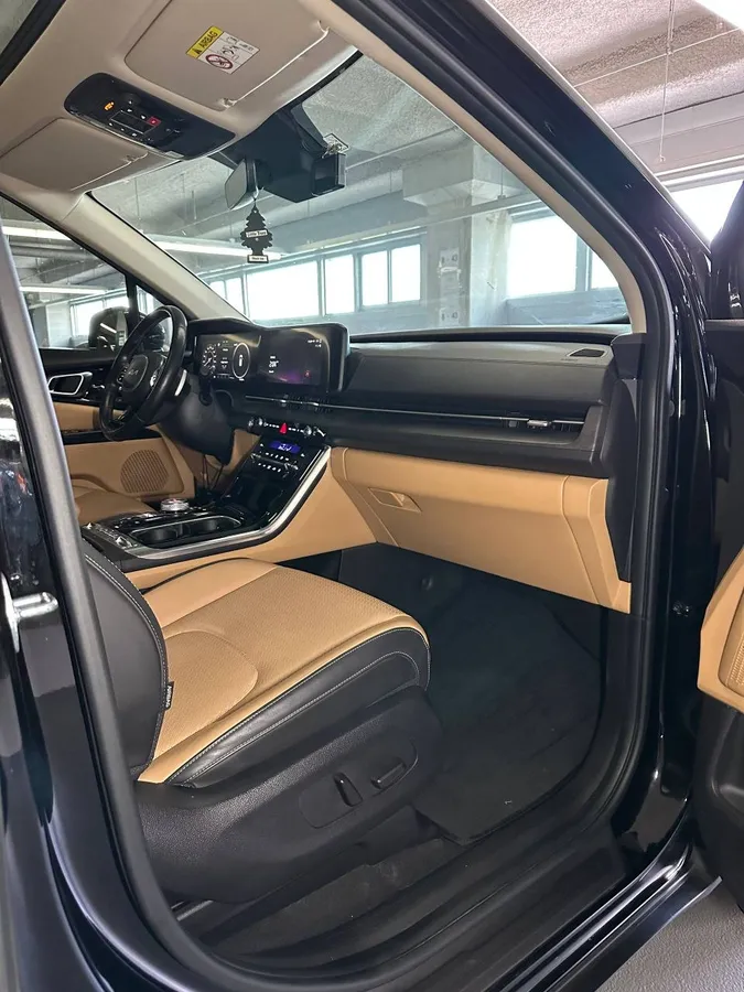 KIA CARNIVAL SIGNATURE 2022