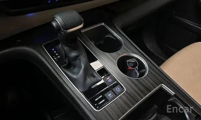 TOYOTA SIENNA HYBRID 2022