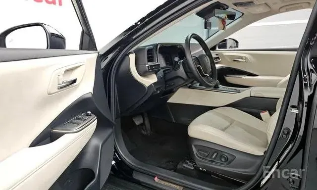 TOYOTA CROWN CROSSOVER HYBRID 2023