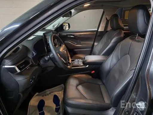 TOYOTA HIGHLANDER LIMITED 2023