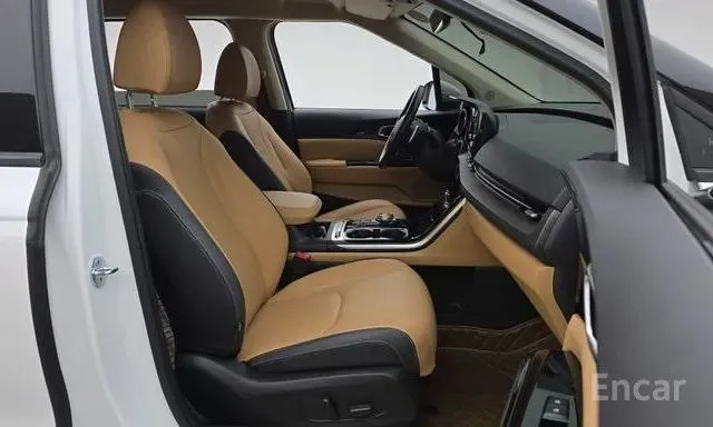 KIA CARNIVAL NOBLESSE 2022