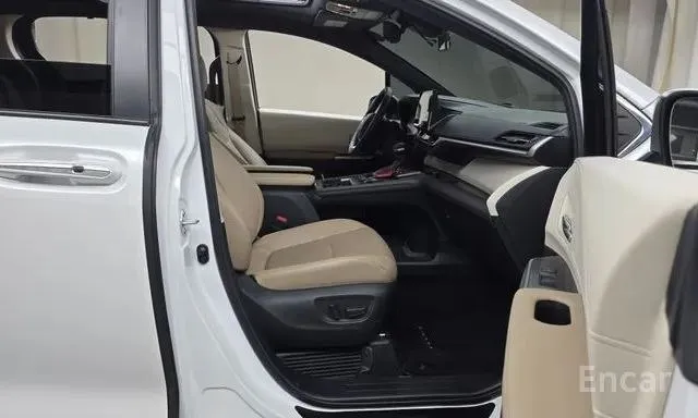 TOYOTA SIENNA LIMITED 2022