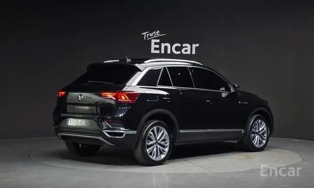 VOLKSWAGEN T-ROC 2022
