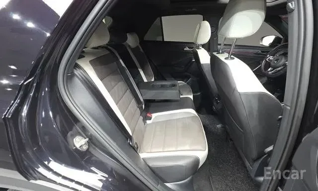 VOLKSWAGEN T-ROC 2022