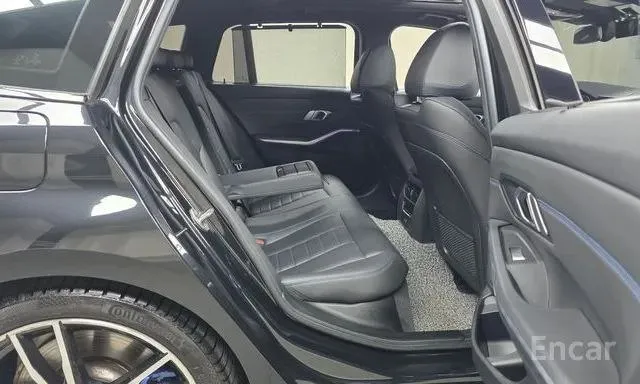 BMW 320I TOURING M SPORT 2022