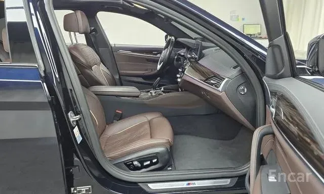 BMW 523D M SPORT 2022