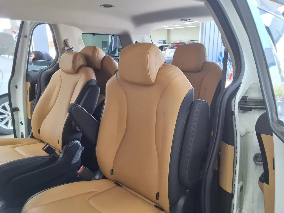 KIA CARNIVAL NOBLESSE 2022