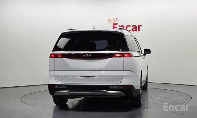 KIA CARNIVAL NOBLESSE 2022