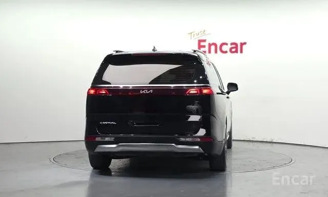 KIA CARNIVAL NOBLESSE 2022
