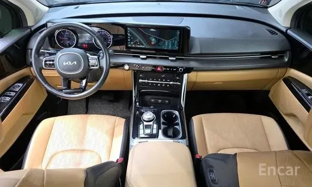 KIA CARNIVAL NOBLESSE 2022