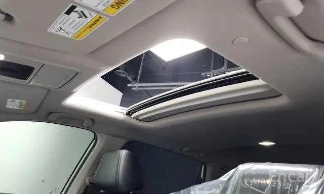 HONDA CR-V 2023