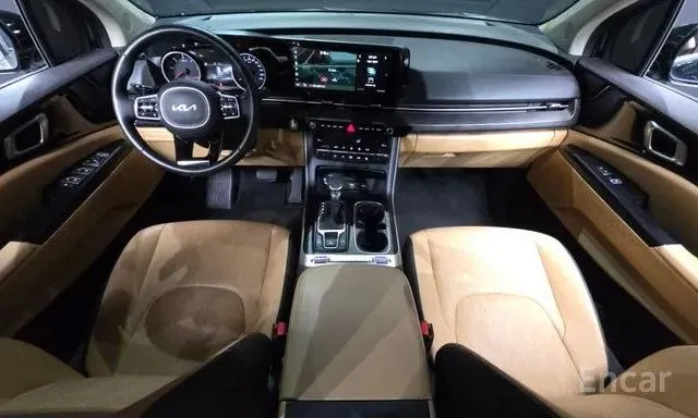 KIA CARNIVAL 2023
