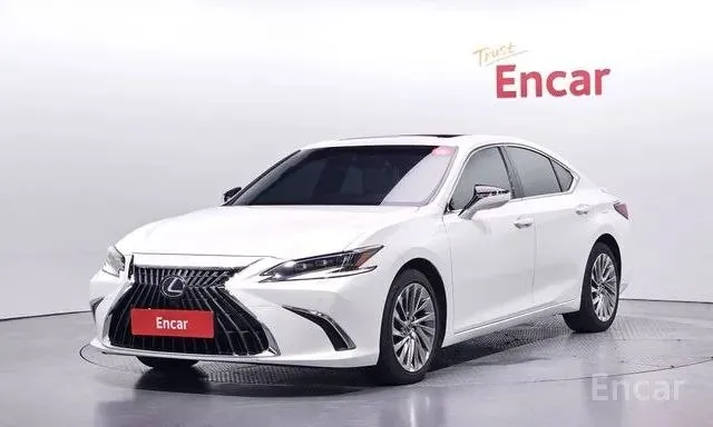 LEXUS ES300H 2023
