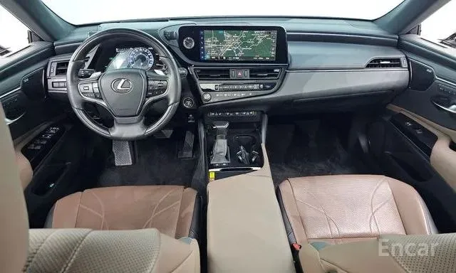 LEXUS ES300H 2023