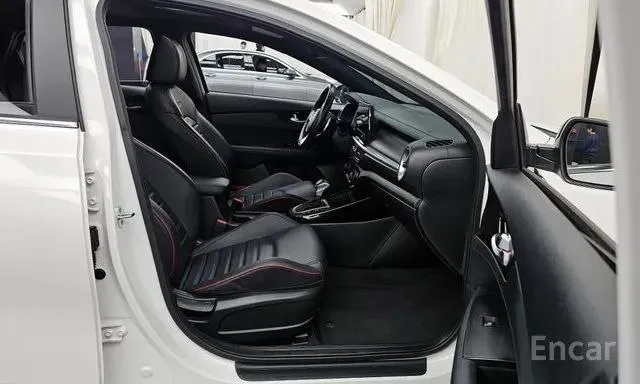 KIA K3 SIGNATURE 2022