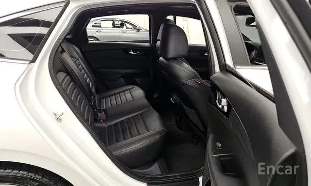 KIA K3 SIGNATURE 2022