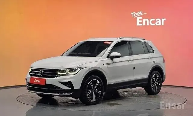 VOLKSWAGEN TIGUAN 4MOTION PREMIUM 2022
