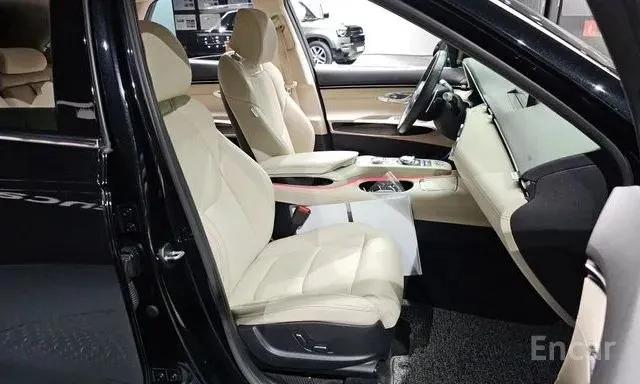 GENESIS GV70 2022