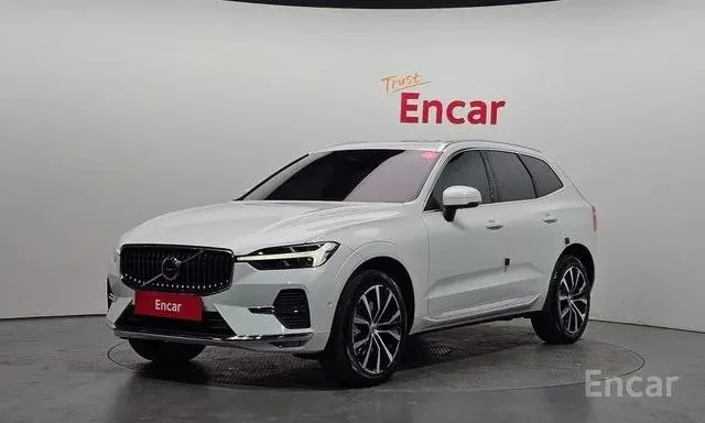 VOLVO XC60 B6 ULTIMATE BRIGHT 2023