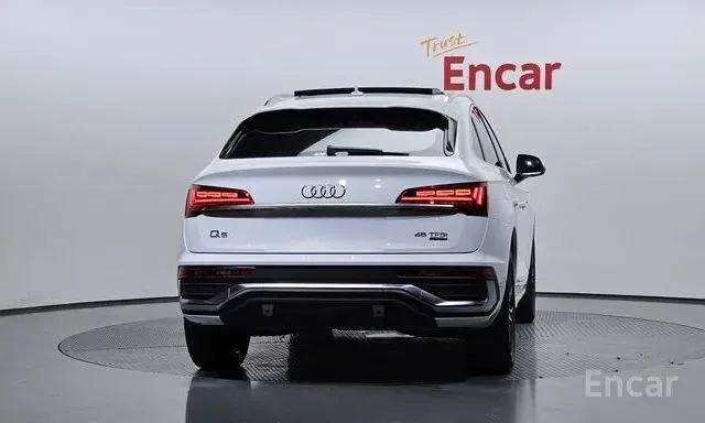 AUDI Q5 PREMIUM 2023