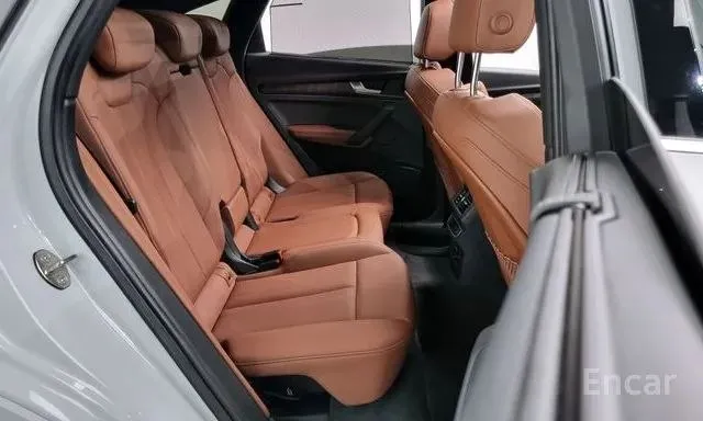 AUDI Q5 PREMIUM 2023