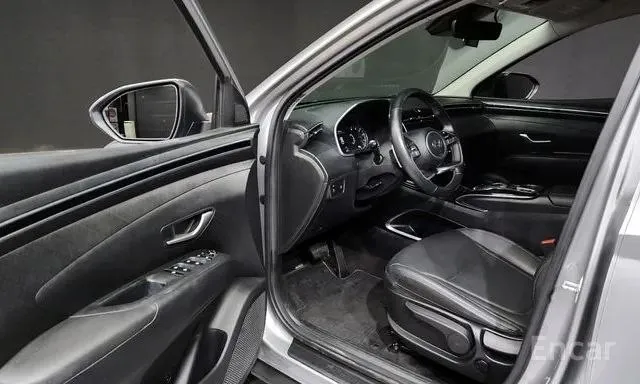 HYUNDAI TUCSON PREMIUM 2023