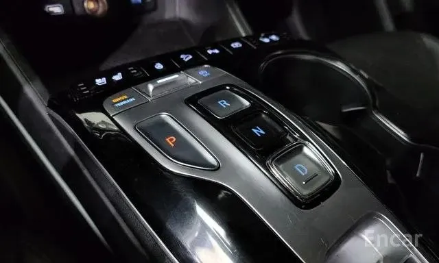 HYUNDAI TUCSON PREMIUM 2023
