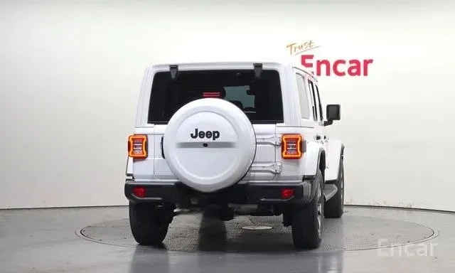 JEEP WRANGLER OVERLAND POWER TOP 2022