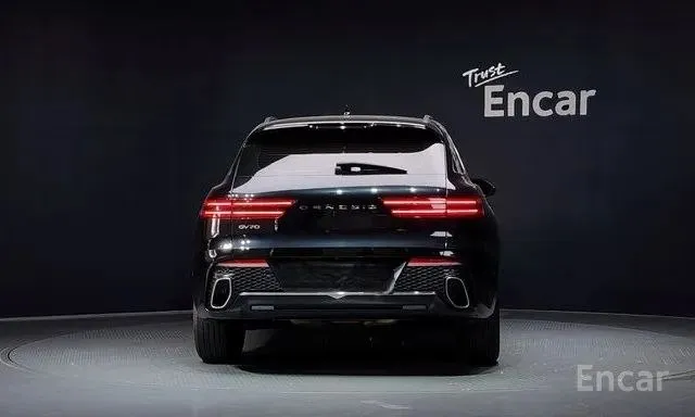 GENESIS GV70 2022