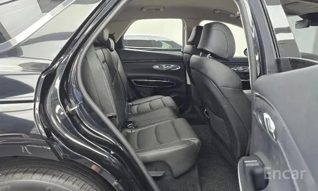 GENESIS GV70 2022