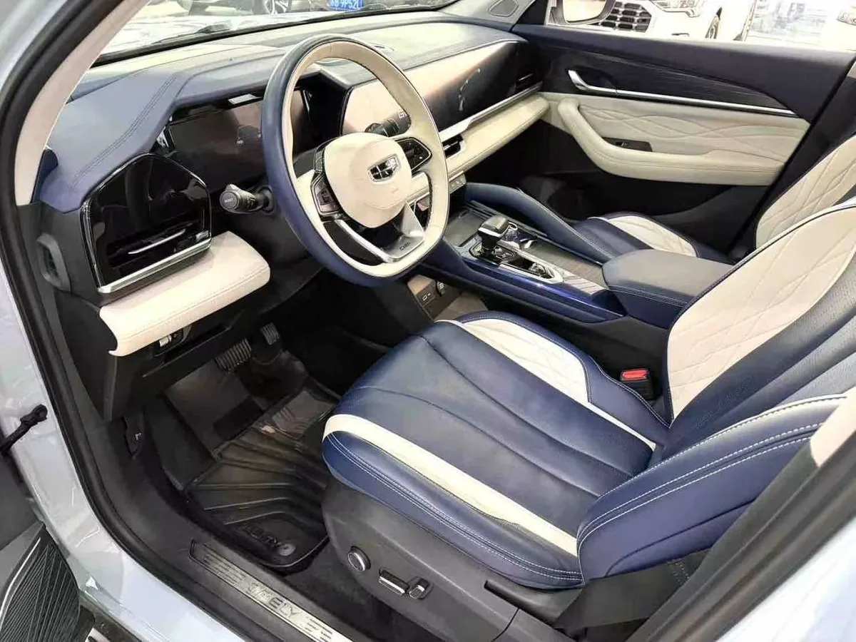 GEELY MONJARO 2022