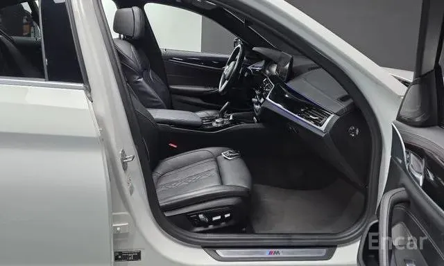 BMW 530I XDRIVE M-SPORT 2022