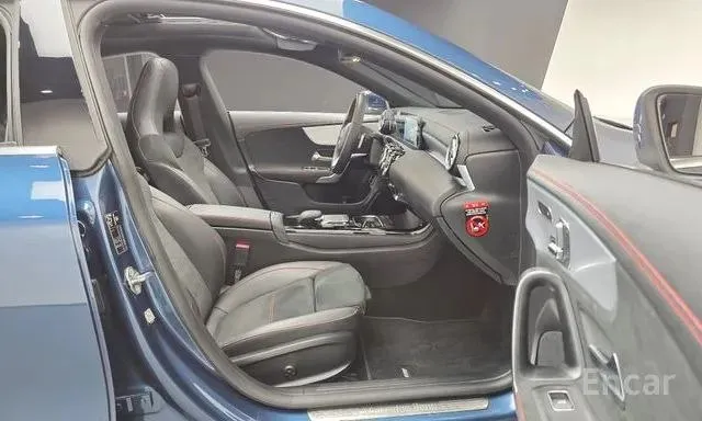 MERCEDES-BENZ CLA 250 4MATIC 2022