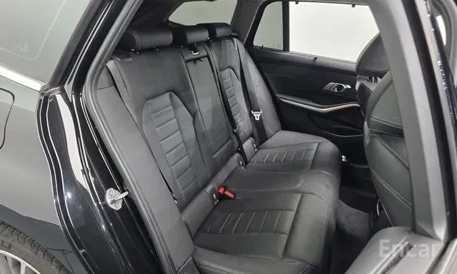 BMW 320D TOURING LUXURY 2022
