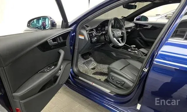 AUDI A4 PREMIUM 2022