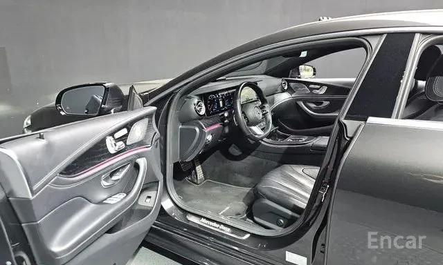 MERCEDES-BENZ CLS300D 4MATIC 2022