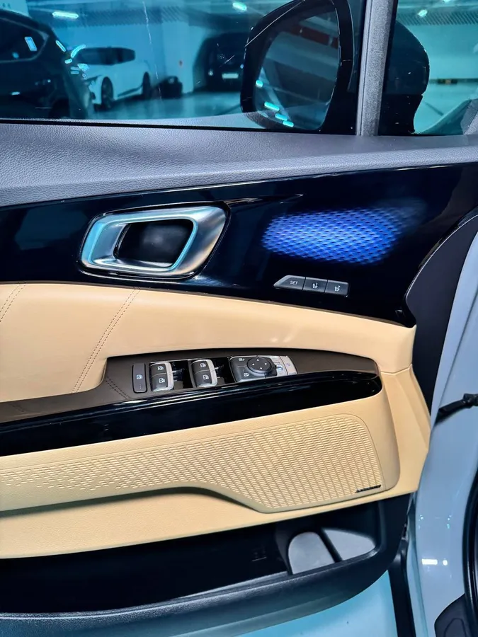 KIA CARNIVAL SIGNATURE 2023