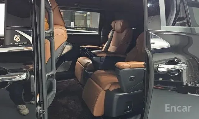 TOYOTA ALPHARD EXECUTIVE HYBRID 2023