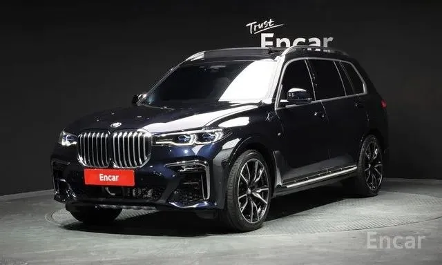 BMW X7 XDRIVE40I M-SPORT 6-SEATER 2022