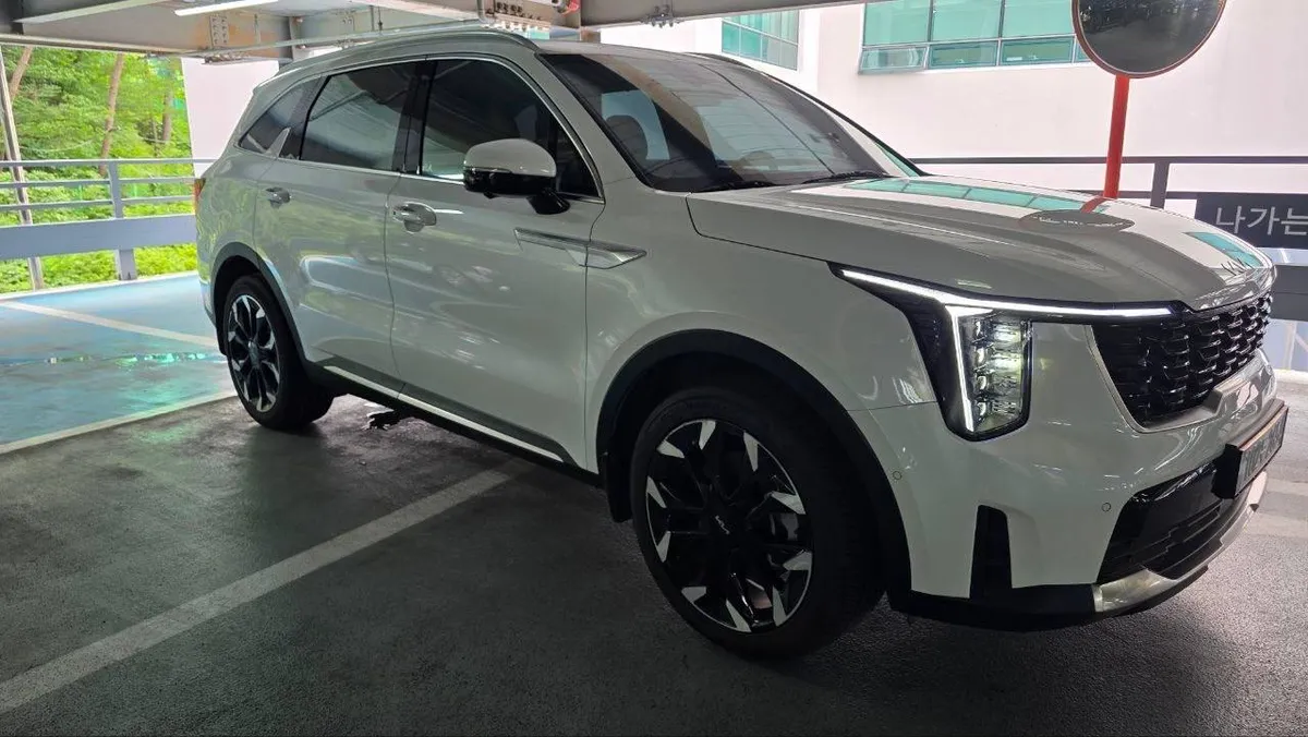 KIA SORENTO 2023